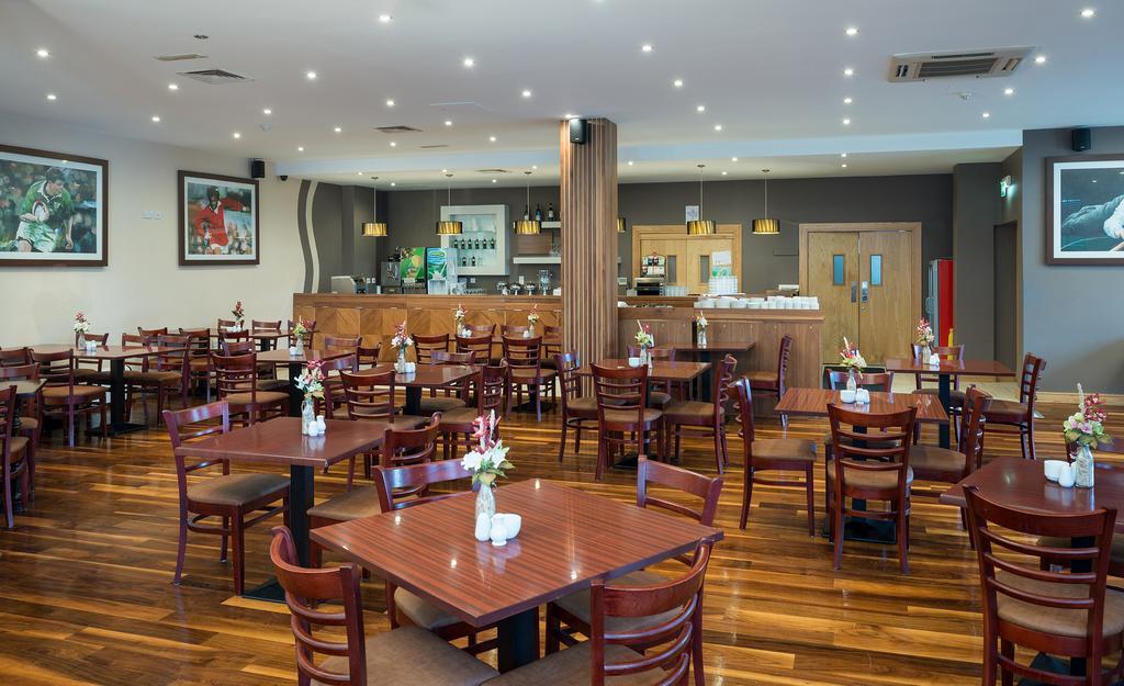 Breaffy Woods Hotel كاستليبار المظهر الخارجي الصورة