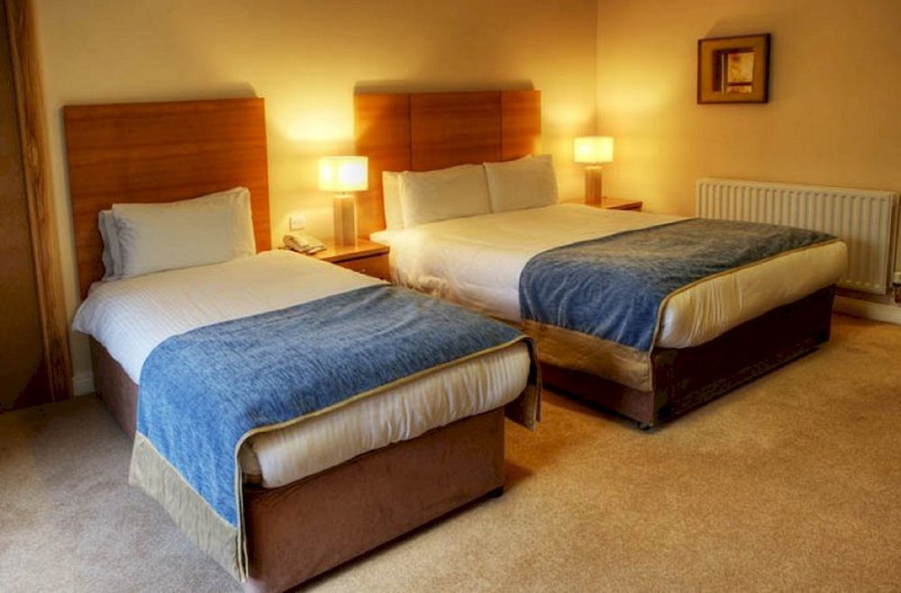 Breaffy Woods Hotel كاستليبار المظهر الخارجي الصورة
