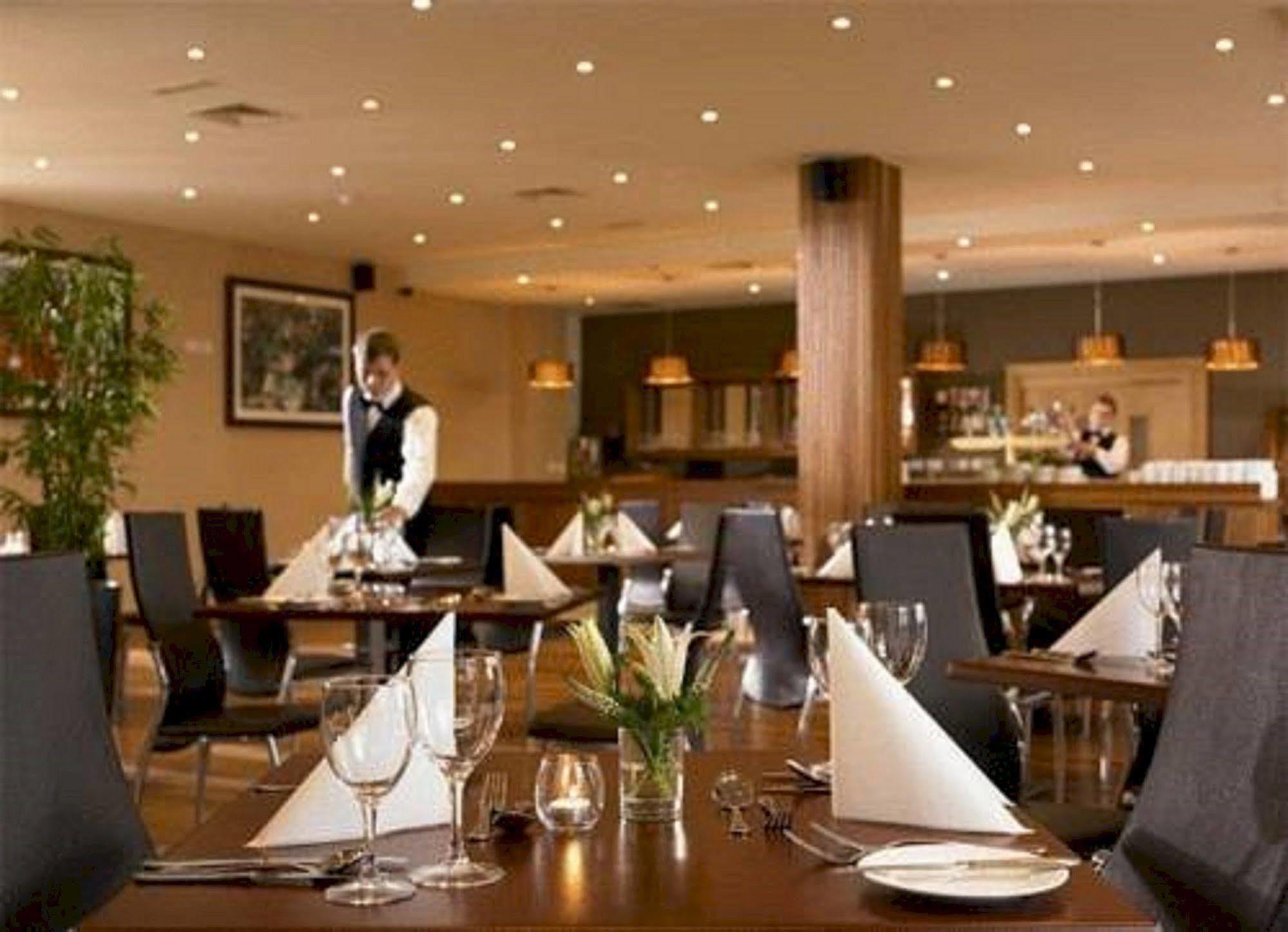 Breaffy Woods Hotel كاستليبار المظهر الخارجي الصورة
